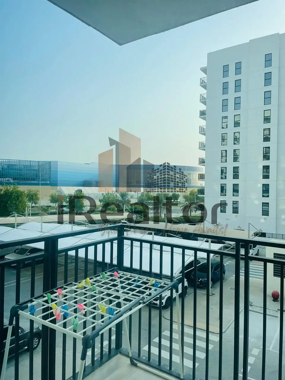 Apartment in Water's Edge, Yas Island