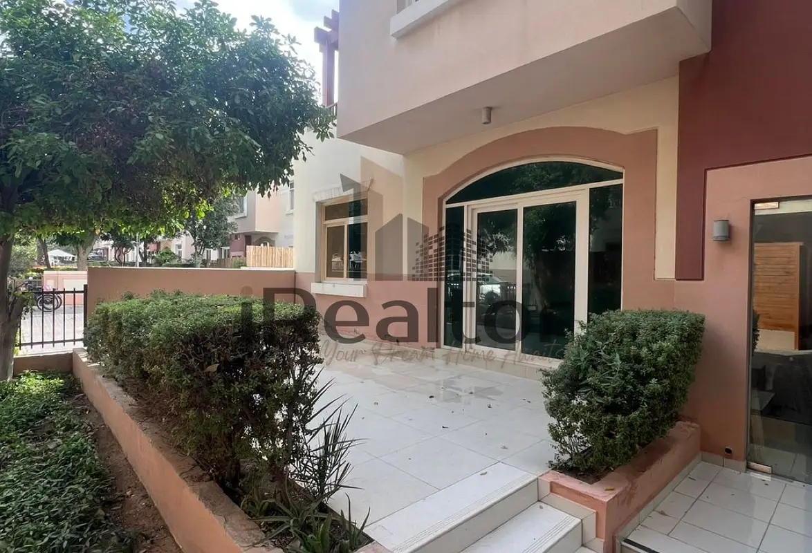 Apartment in Al Khaleej Village, Al Ghadeer