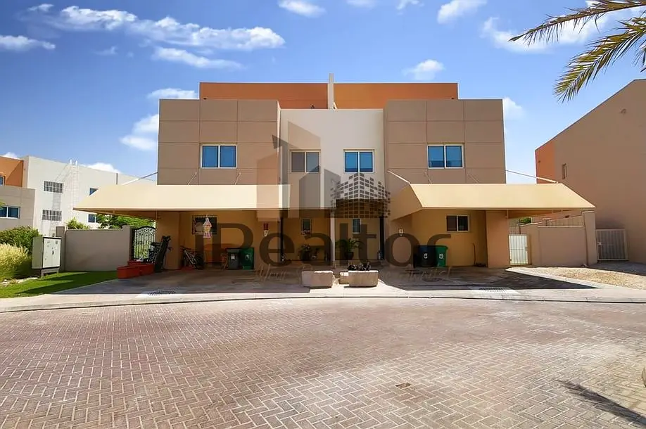 Townhouse in Al Reef Villas, Contemporary Style, Al Reef