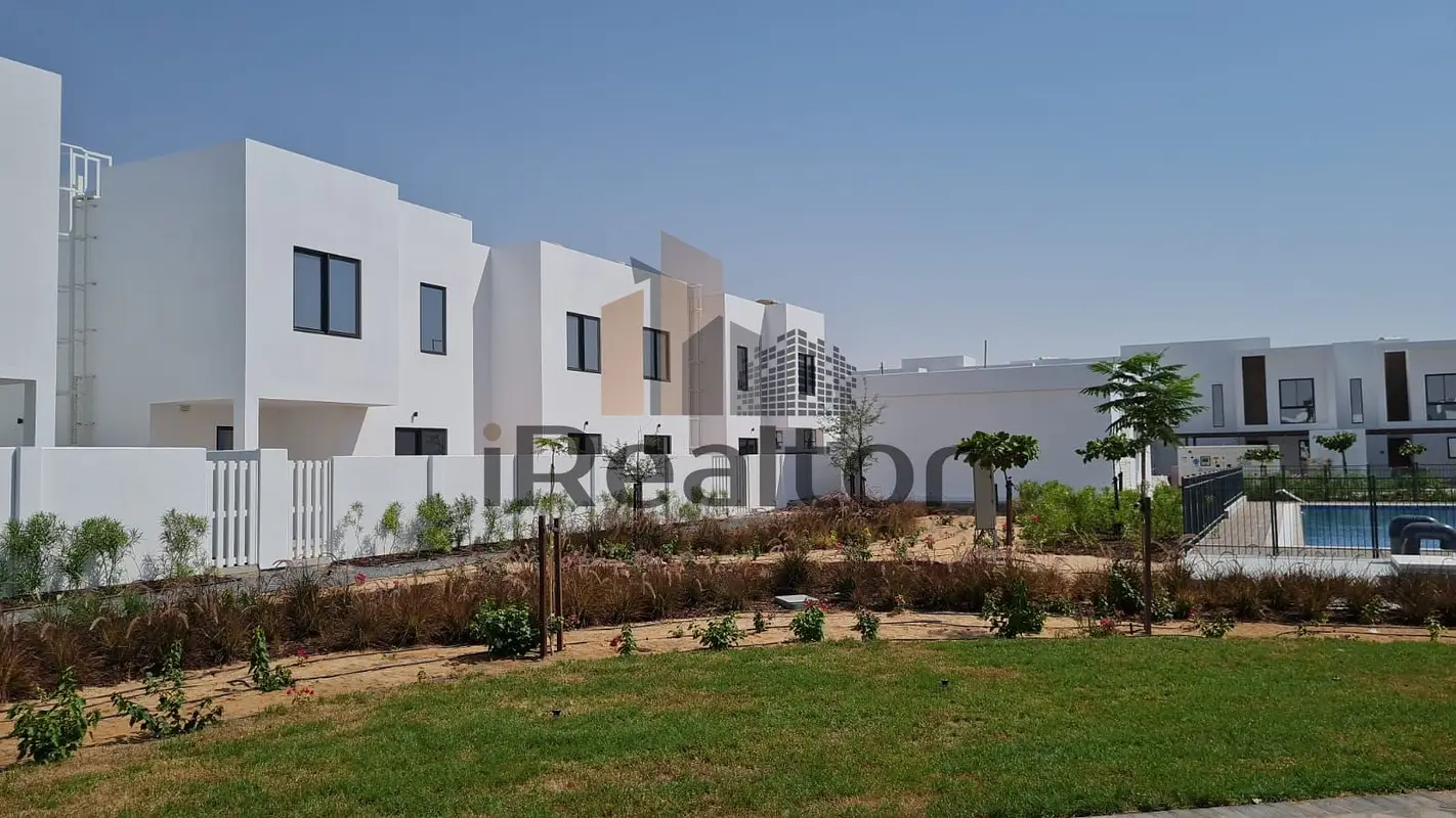 Townhouse in Al Ghadeer Phase 2, Al Ghadeer